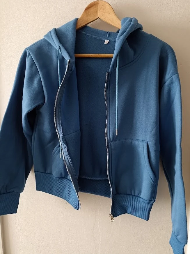 Blue Haze Zip-Up Hoodie - Crop & Fitted Cut - Size M - NEW – photo 2